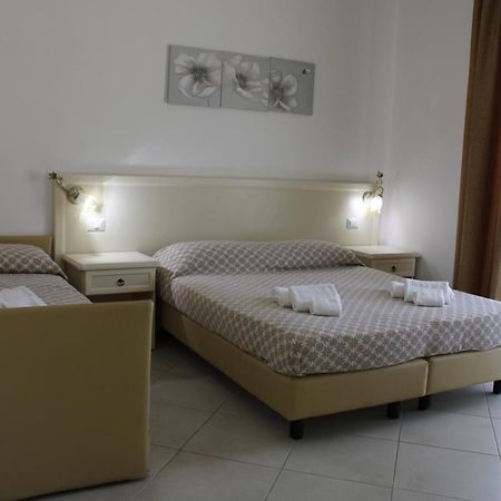 Afrodite Hotel Scalea Eksteriør billede