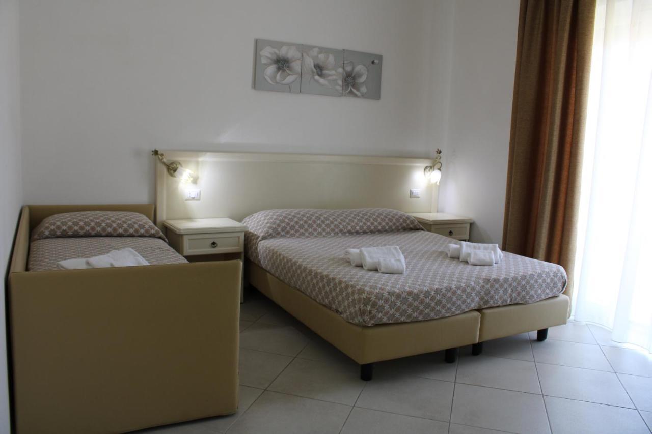 Afrodite Hotel Scalea Eksteriør billede