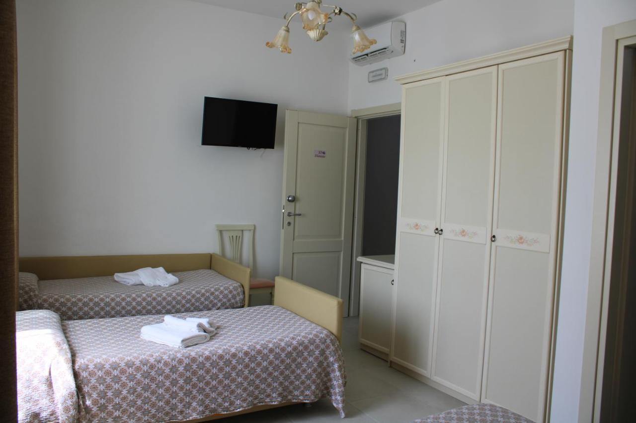 Afrodite Hotel Scalea Eksteriør billede