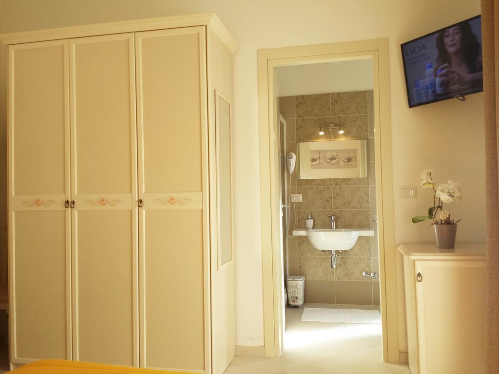 Afrodite Hotel Scalea Eksteriør billede