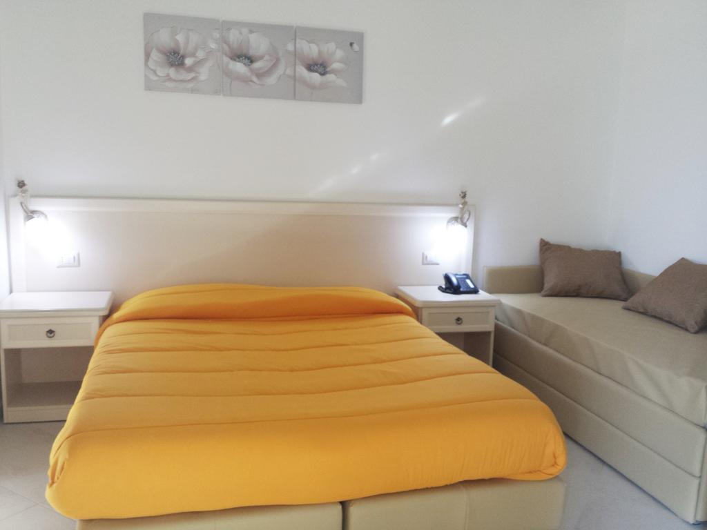 Afrodite Hotel Scalea Eksteriør billede