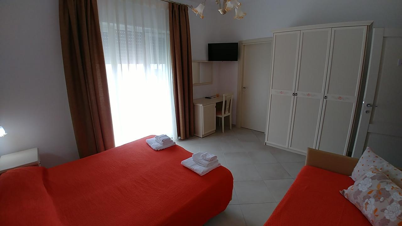 Afrodite Hotel Scalea Eksteriør billede